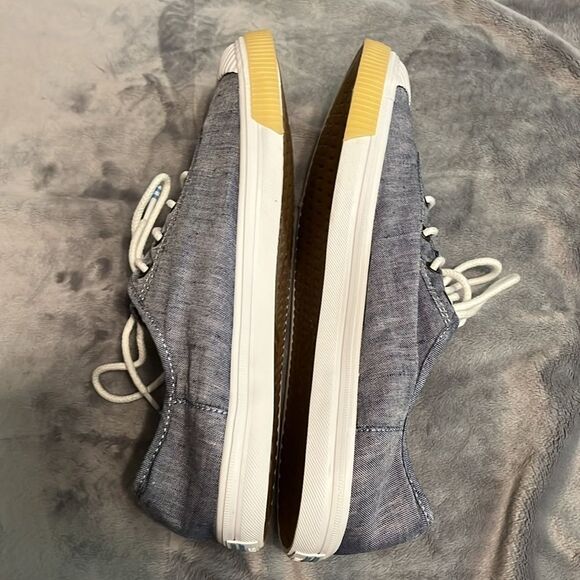 Toms Women's Blue Chambray Lace Up Floral Insole - Picture 9 of 11